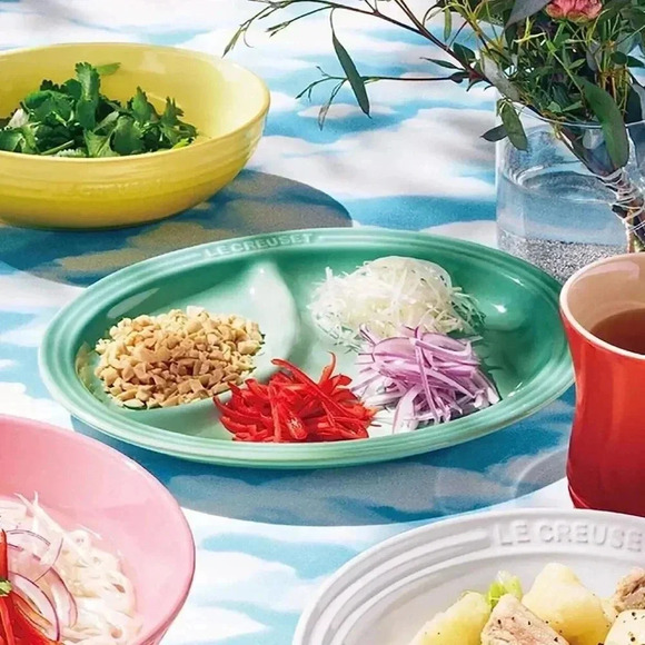 Le Creuset Oval Divided Plate Sectional Lapis Blue Dish Stoneware 11" New - Picture 2 of 2